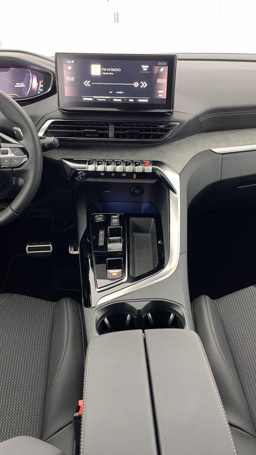 PEUGEOT 5008 III 1.2 Puretech 130ch GT EAT8