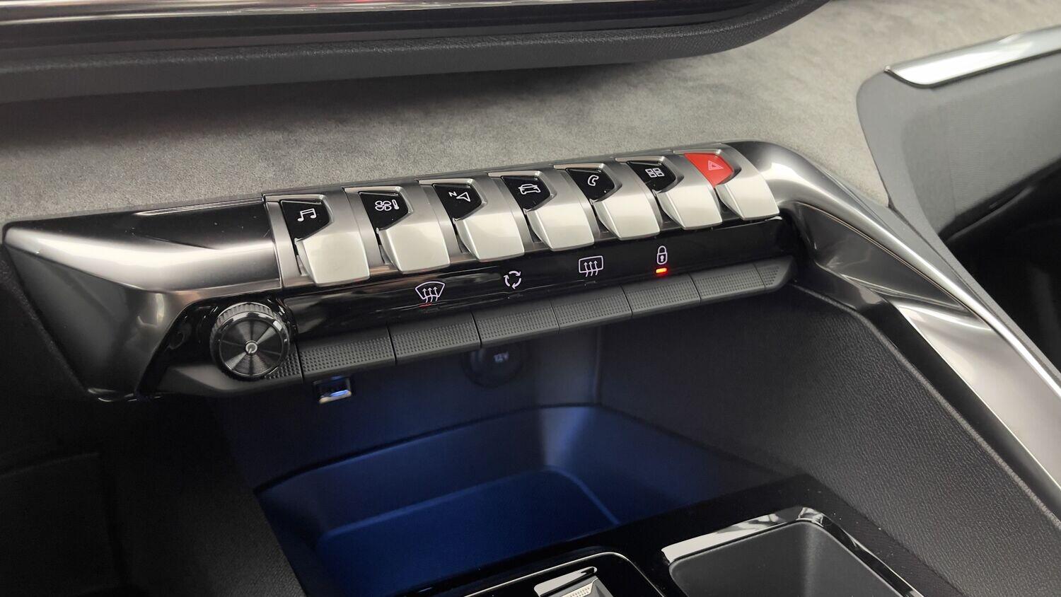 PEUGEOT 5008 III 1.2 Puretech 130ch GT EAT8