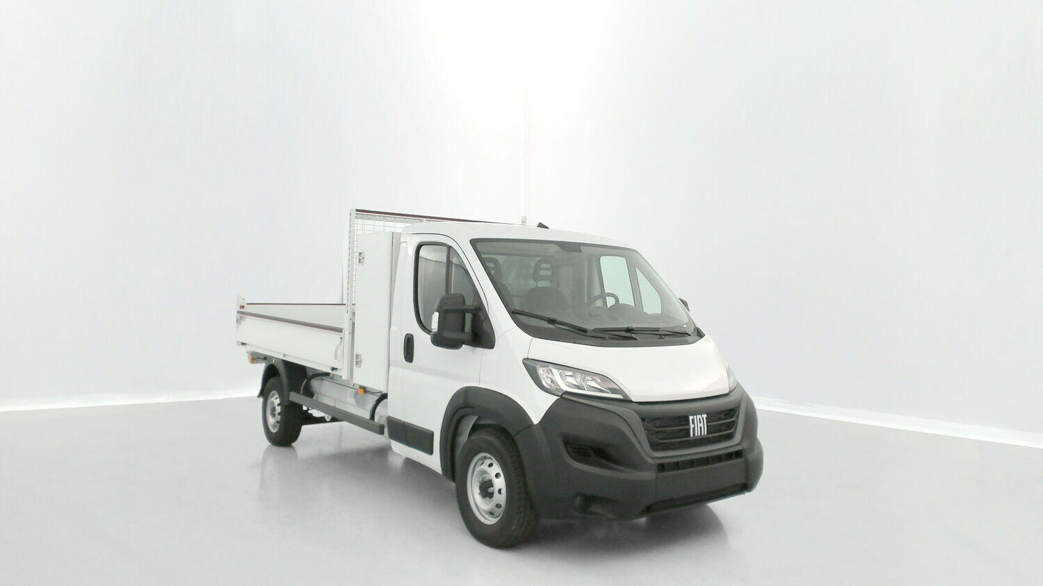 FIAT Ducato cc 3.5 L 2.2 H3-Power 140ch Maxi Benne Acier + Coffre JPM