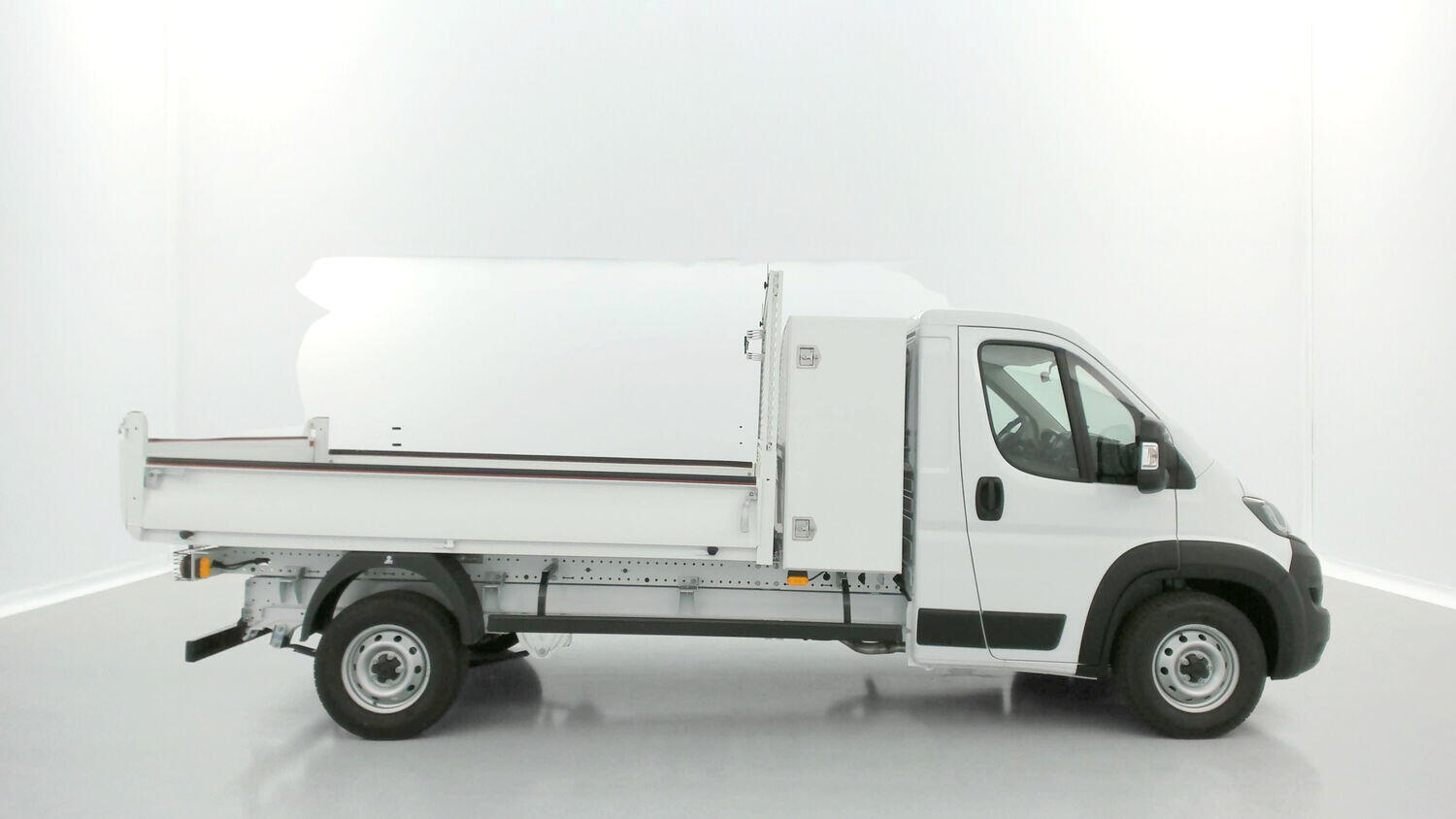 FIAT Ducato cc 3.5 L 2.2 H3-Power 140ch Maxi Benne Acier + Coffre JPM
