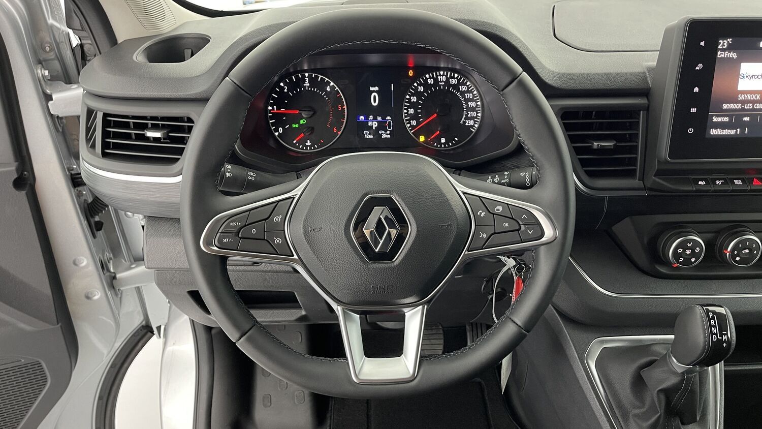 RENAULT TRAFIC Antilope Van III (3) L1H1 2800 2.0 dCi 150ch Flex5 EDC