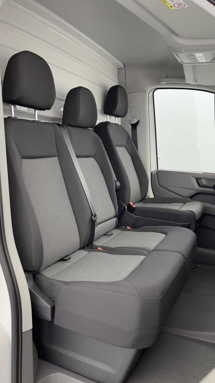 VOLKSWAGEN Crafter cc 35 L4 RJ 2.0 TDI 163ch Business BVA 20m³ Trouillet