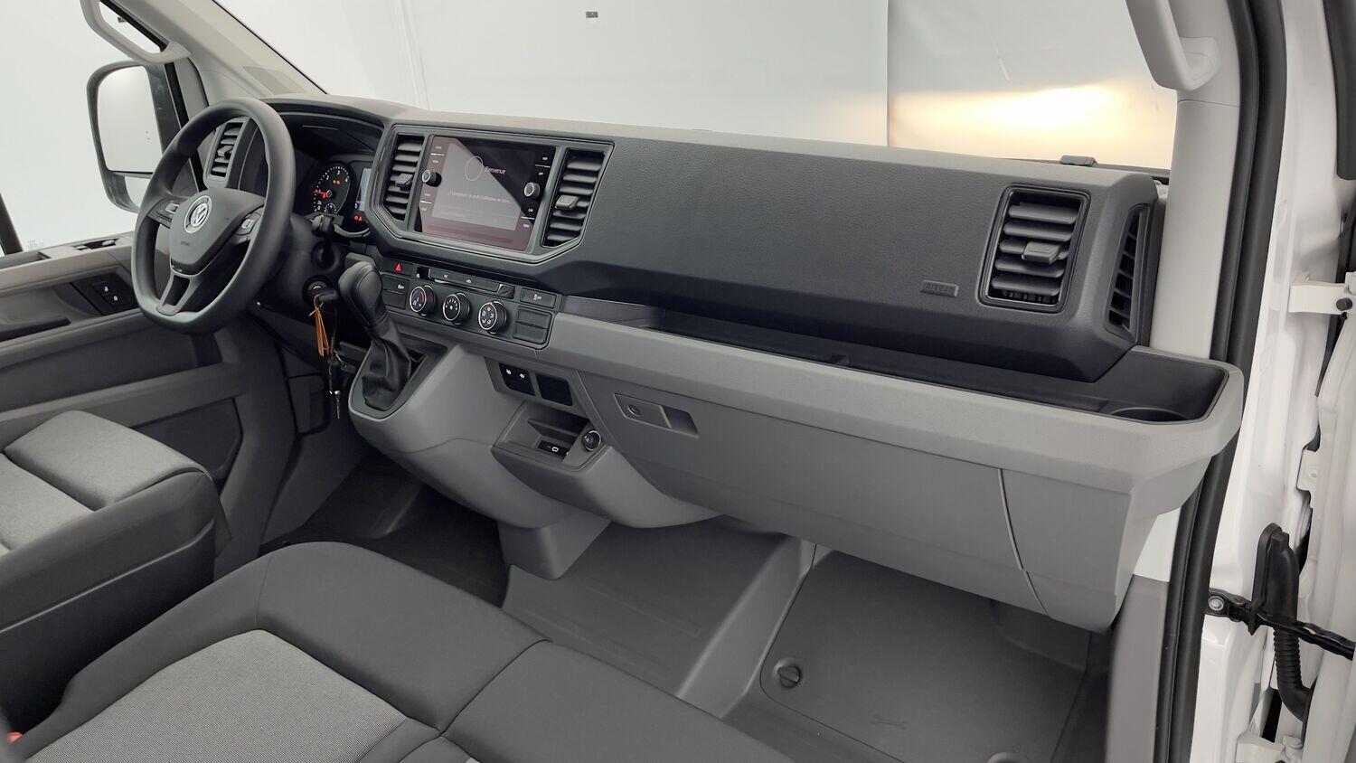 VOLKSWAGEN Crafter cc 35 L4 RJ 2.0 TDI 163ch Business BVA 20m³ Trouillet