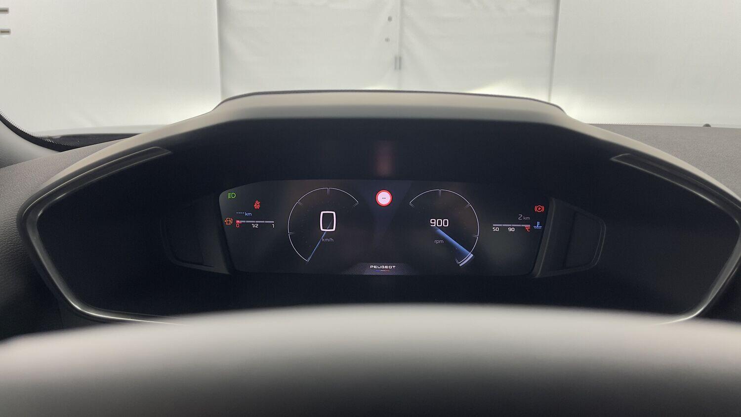 PEUGEOT 2008 II(2) 1.2 PureTech 100 Allure