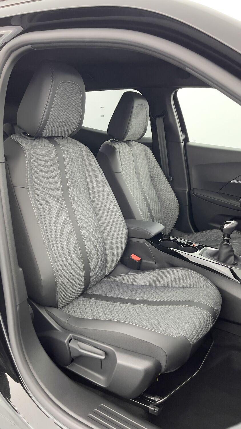 PEUGEOT 2008 II(2) 1.2 PureTech 100 Allure