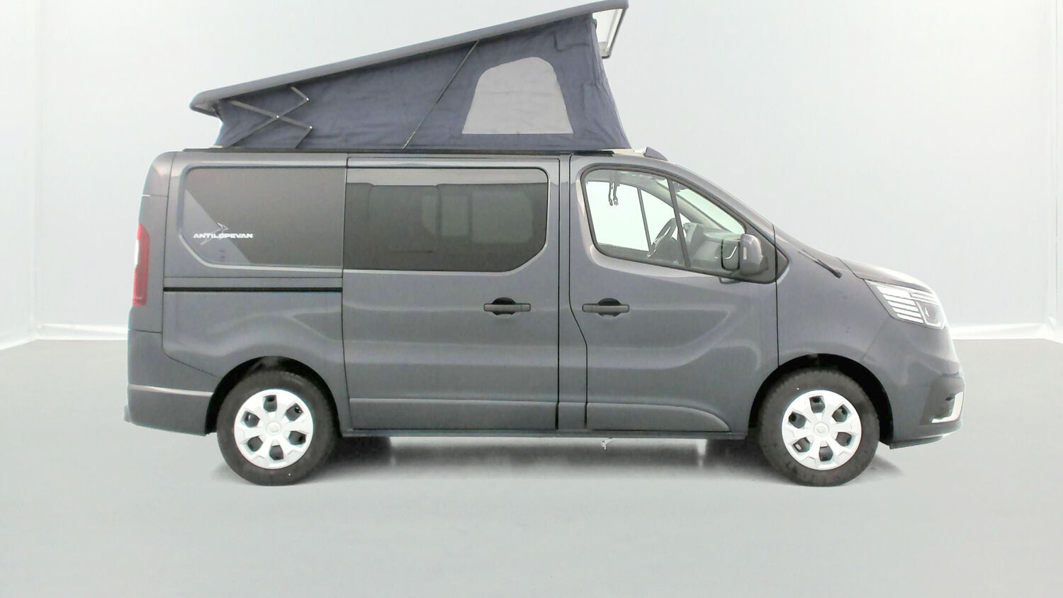 RENAULT TRAFIC Antilope Van III(3) 28 L1H1 2.0 BluedCi 130ch Flex Plus