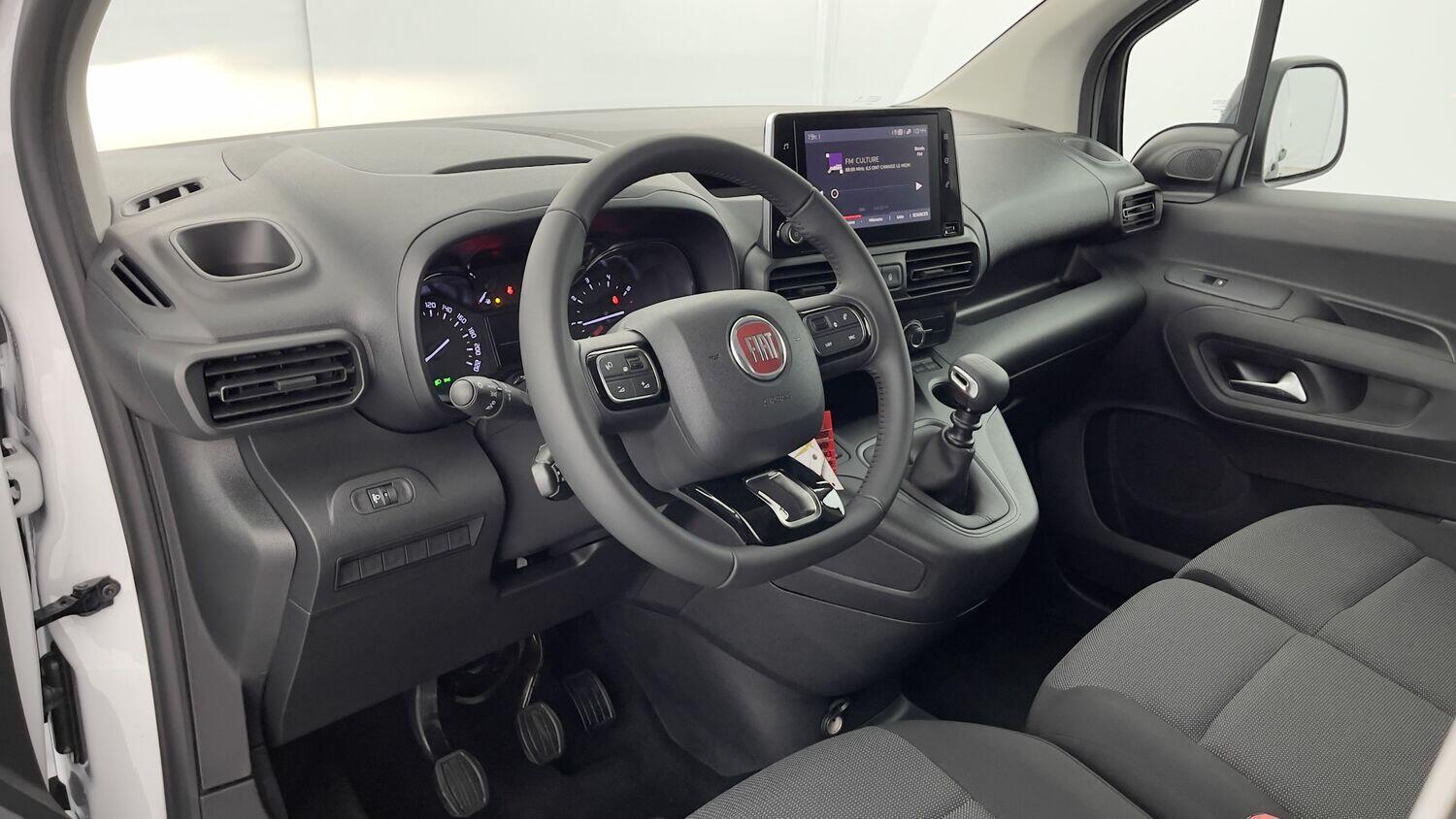 FIAT DOBLO FOURGON III M 650kg BlueHDi 100ch Pack Premium Connect Frigo Lamberet