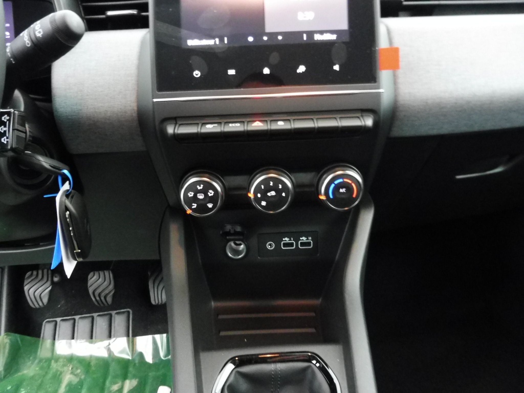 RENAULT CLIO 1.5 BLUE DCI 100CH EVOLUTION