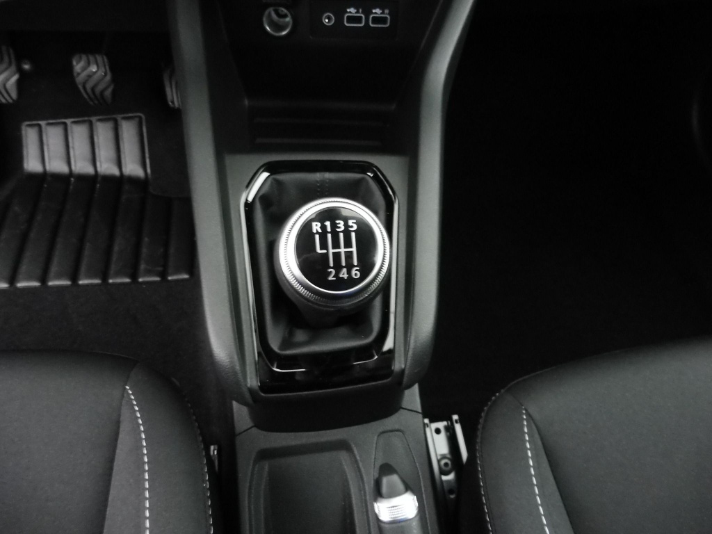 RENAULT CLIO 1.5 BLUE DCI 100CH EVOLUTION + CAMÉRA