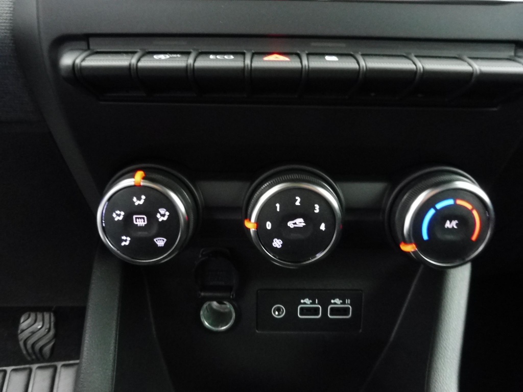 RENAULT CLIO 1.5 BLUE DCI 100CH EVOLUTION + CAMÉRA