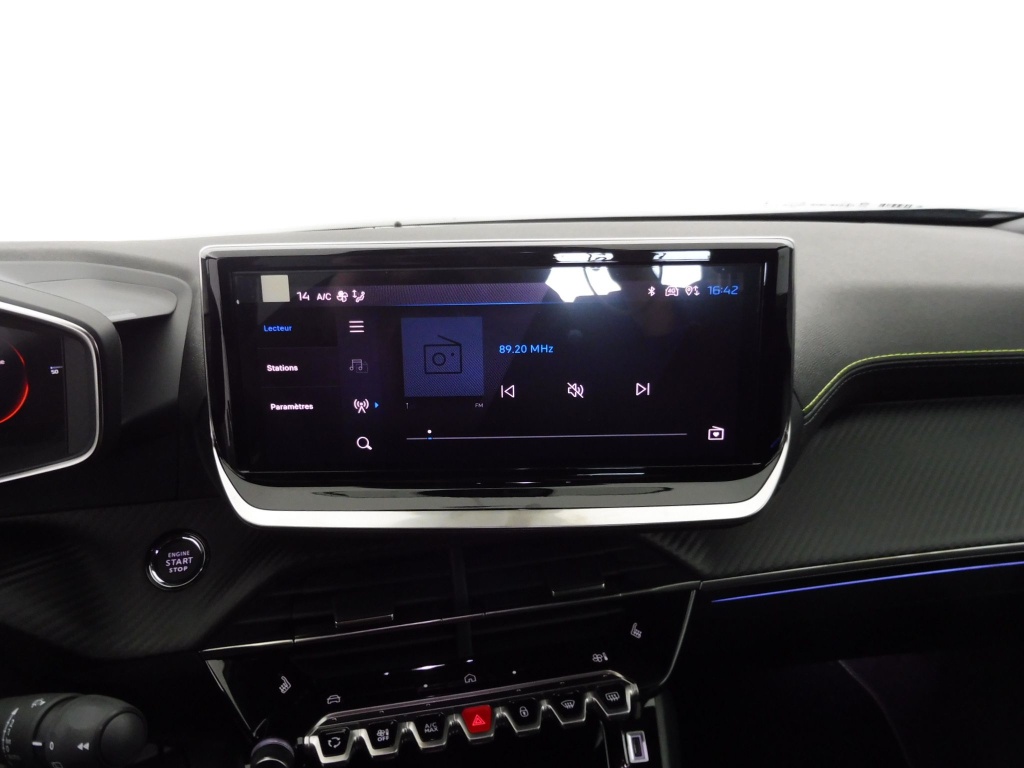 PEUGEOT 2008 1.2 HYBRID 145CH GT E-DCS6