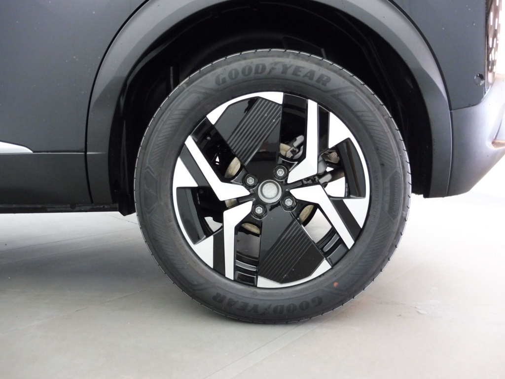 PEUGEOT 2008 1.2 HYBRID 145CH GT E-DCS6 + Pack Vision & Navigation & Drive Assist Plus Visiopark 2