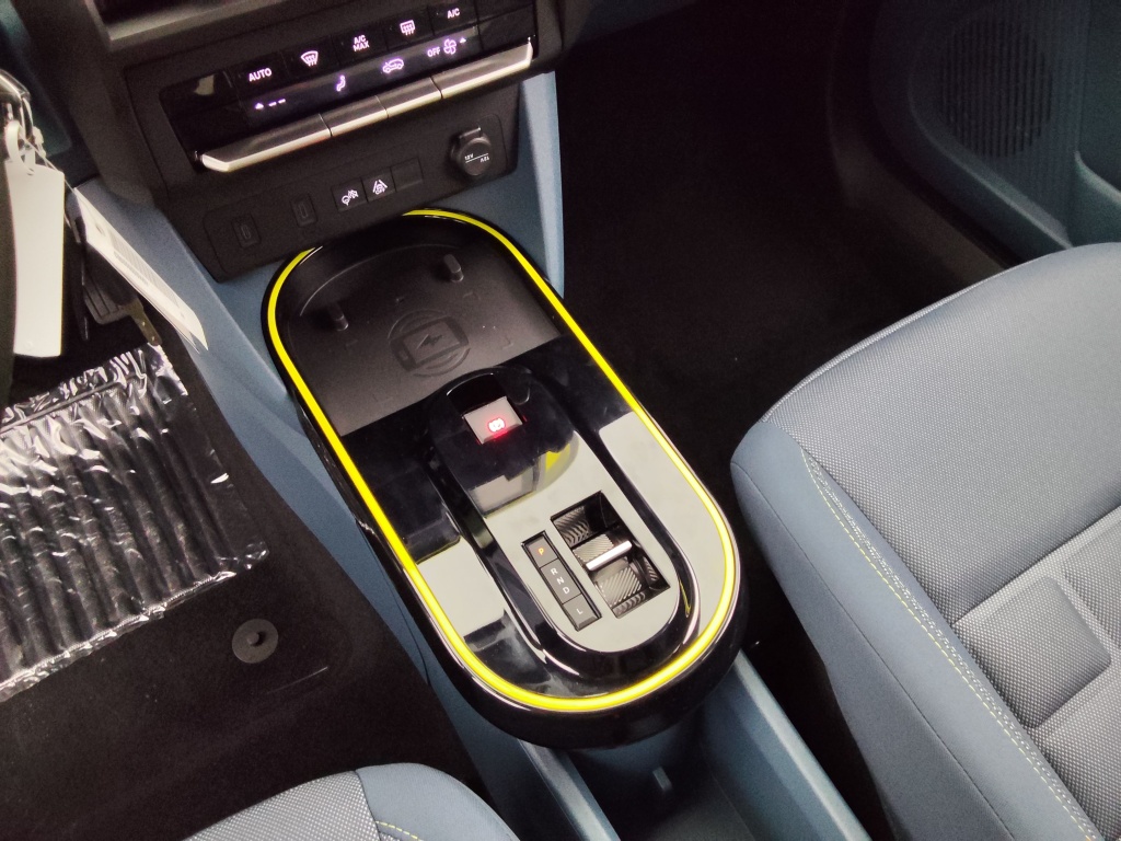 FIAT GRANDE PANDA 1.2 HYBRID 100CH LA PRIMA EDCT6