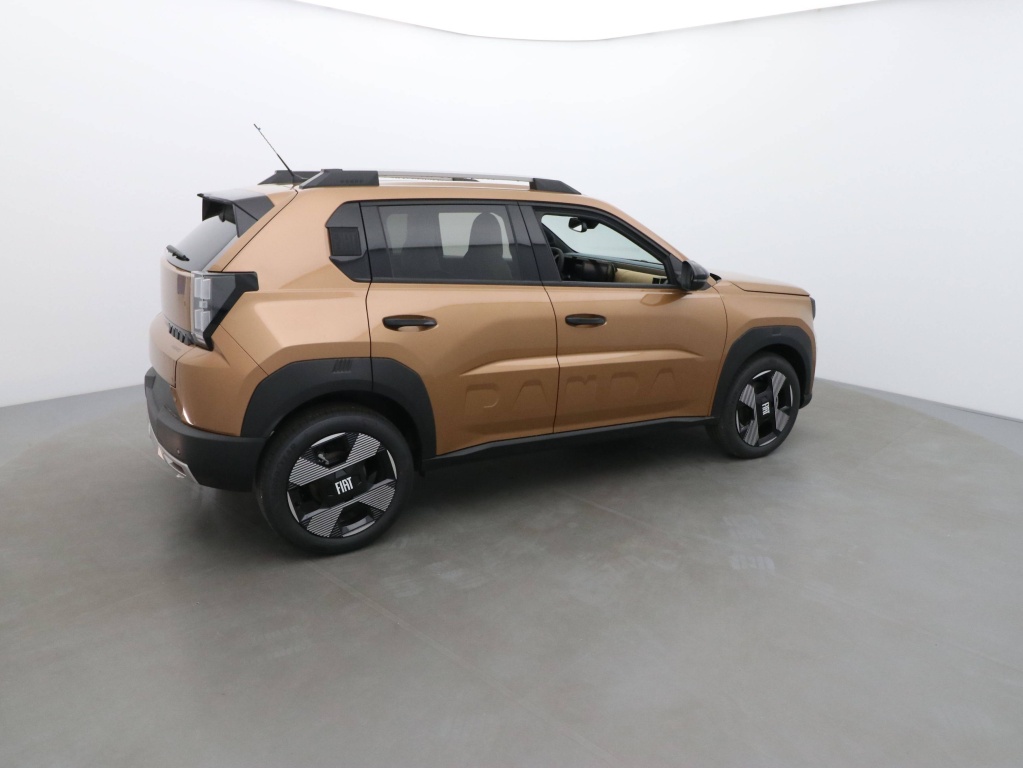 FIAT GRANDE PANDA 1.2 HYBRID 100CH LA PRIMA EDCT6