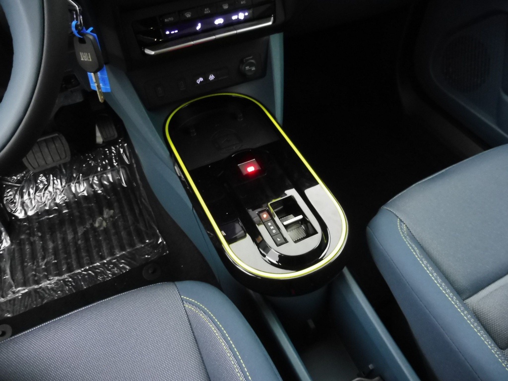 FIAT GRANDE PANDA 1.2 HYBRID 100CH LA PRIMA EDCT6