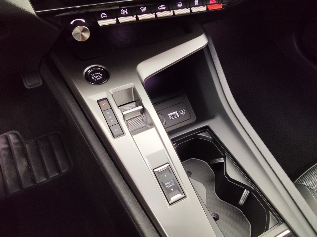 PEUGEOT 308 1.5 BLUEHDI 130CH S&S ALLURE EAT8