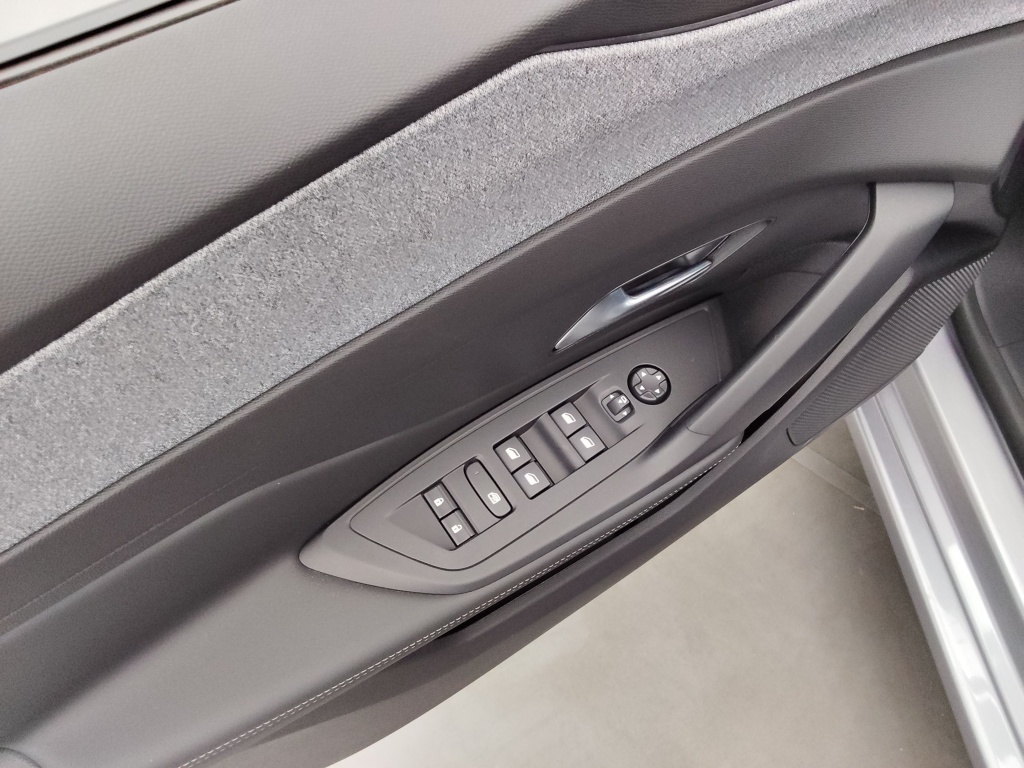 PEUGEOT 308 1.5 BLUEHDI 130CH S&S ALLURE EAT8