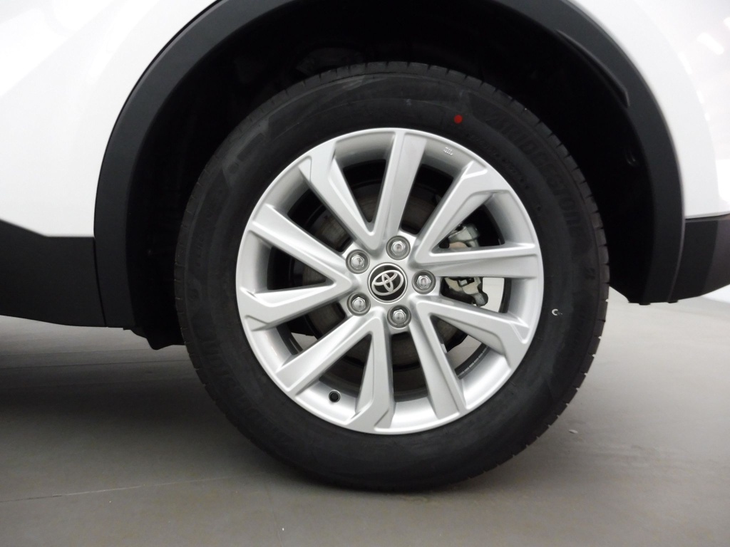 TOYOTA C-HR 1.8 140CH DYNAMIC NG23