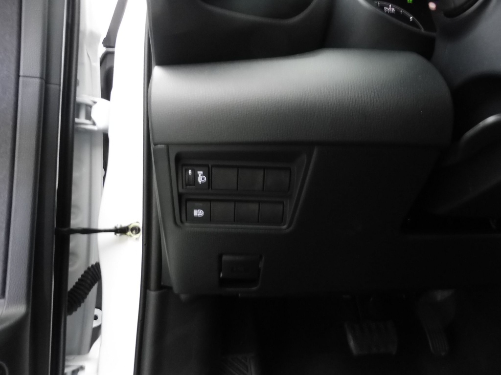 TOYOTA YARIS 116H DYNAMIC 5P MC24