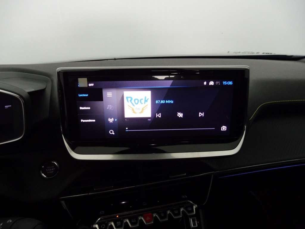 PEUGEOT 2008 1.2 HYBRID 136CH GT E-DCS6