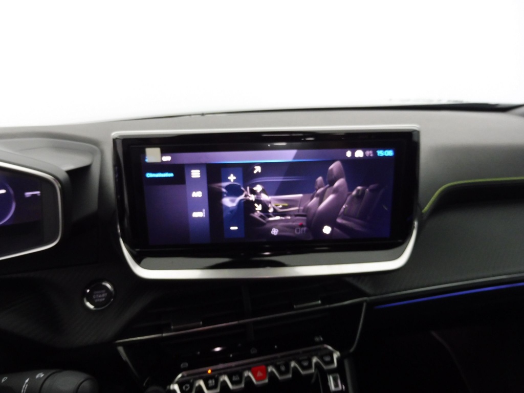 PEUGEOT 2008 1.2 HYBRID 136CH GT E-DCS6