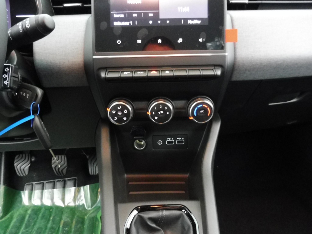 RENAULT CLIO 1.5 BLUE DCI 100CH EVOLUTION