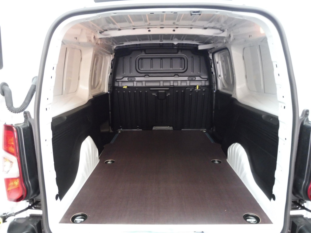 PEUGEOT PARTNER XL 950KG BLUEHDI 130CH S&S EAT8