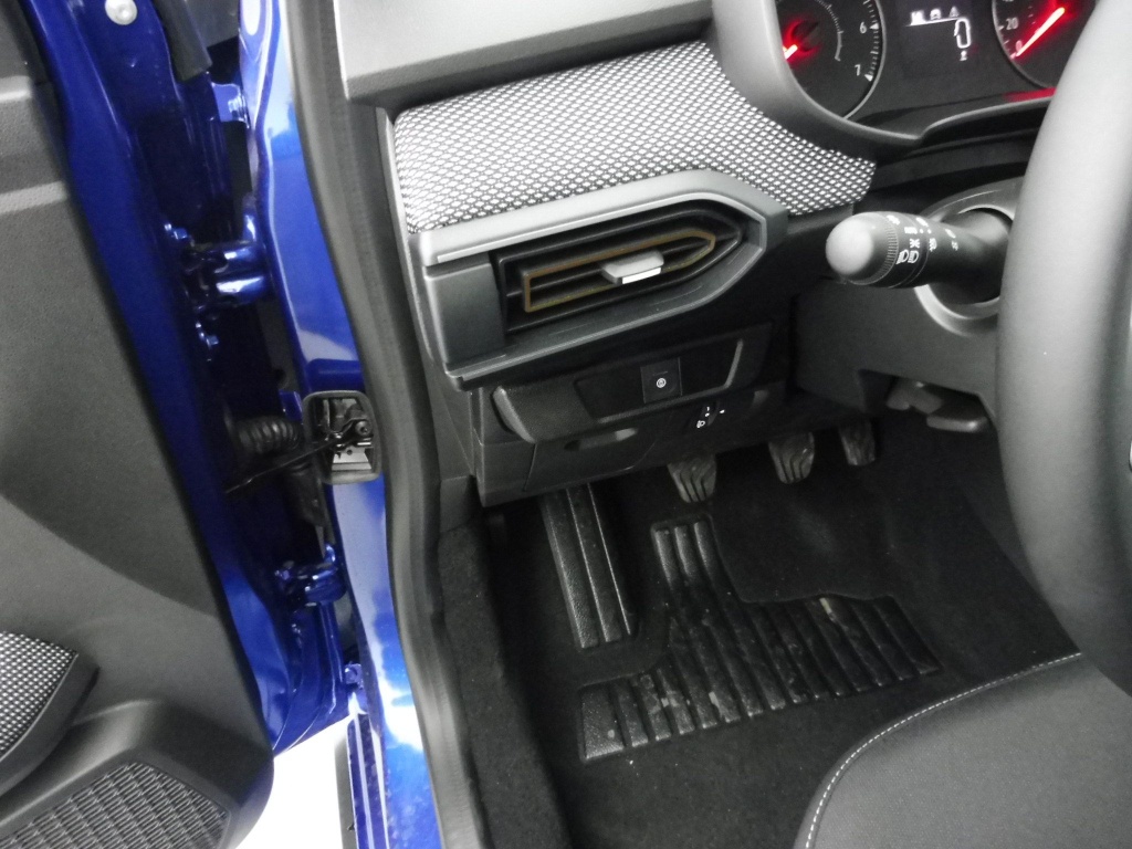 DACIA SANDERO 1.0 TCE 90CH STEPWAY EXPRESSION -24