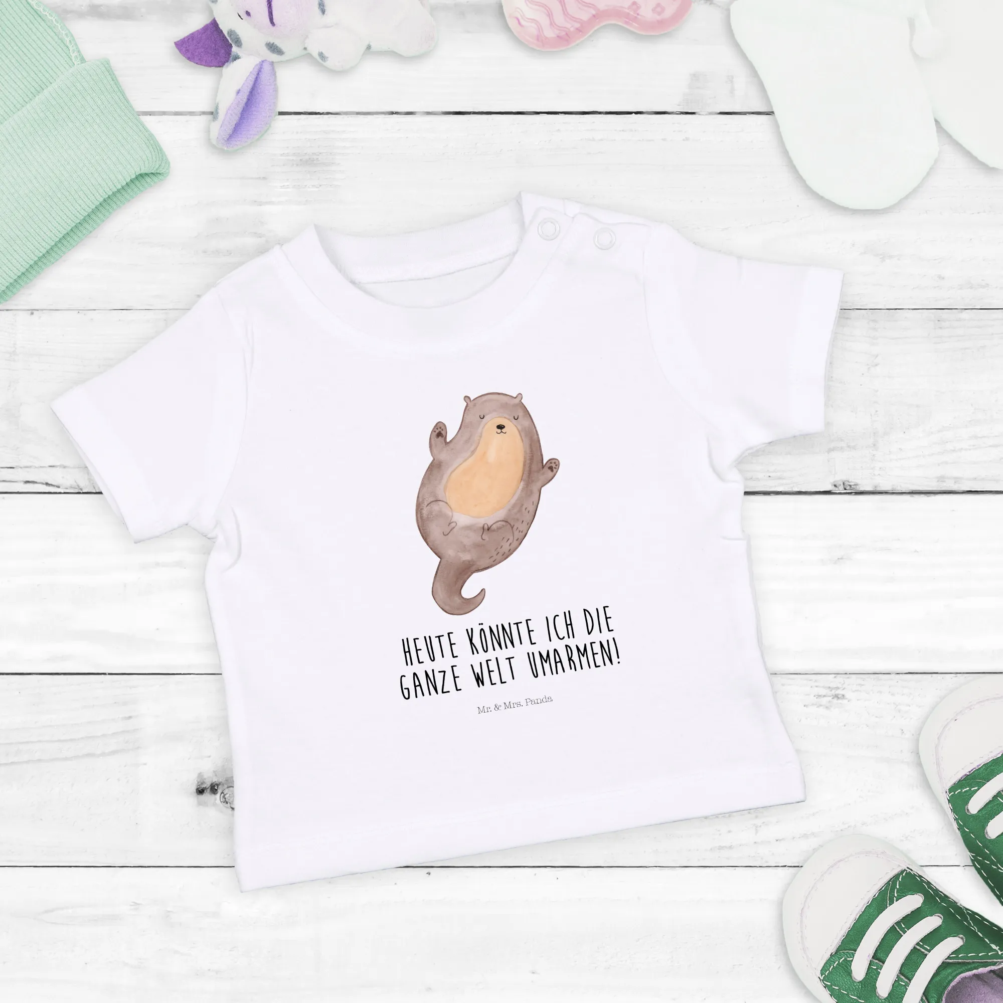 Organic Baby Shirt Otter Umarmen