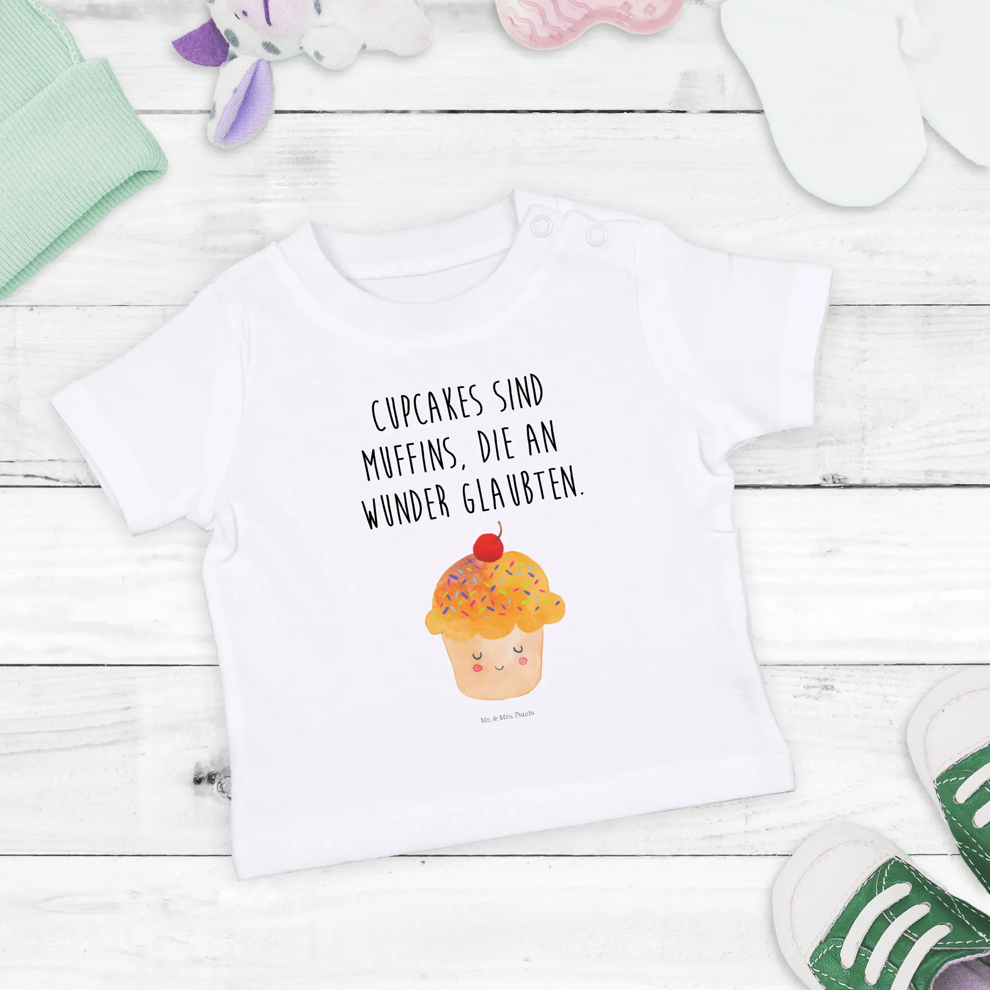 Organic Baby Shirt Cupcake