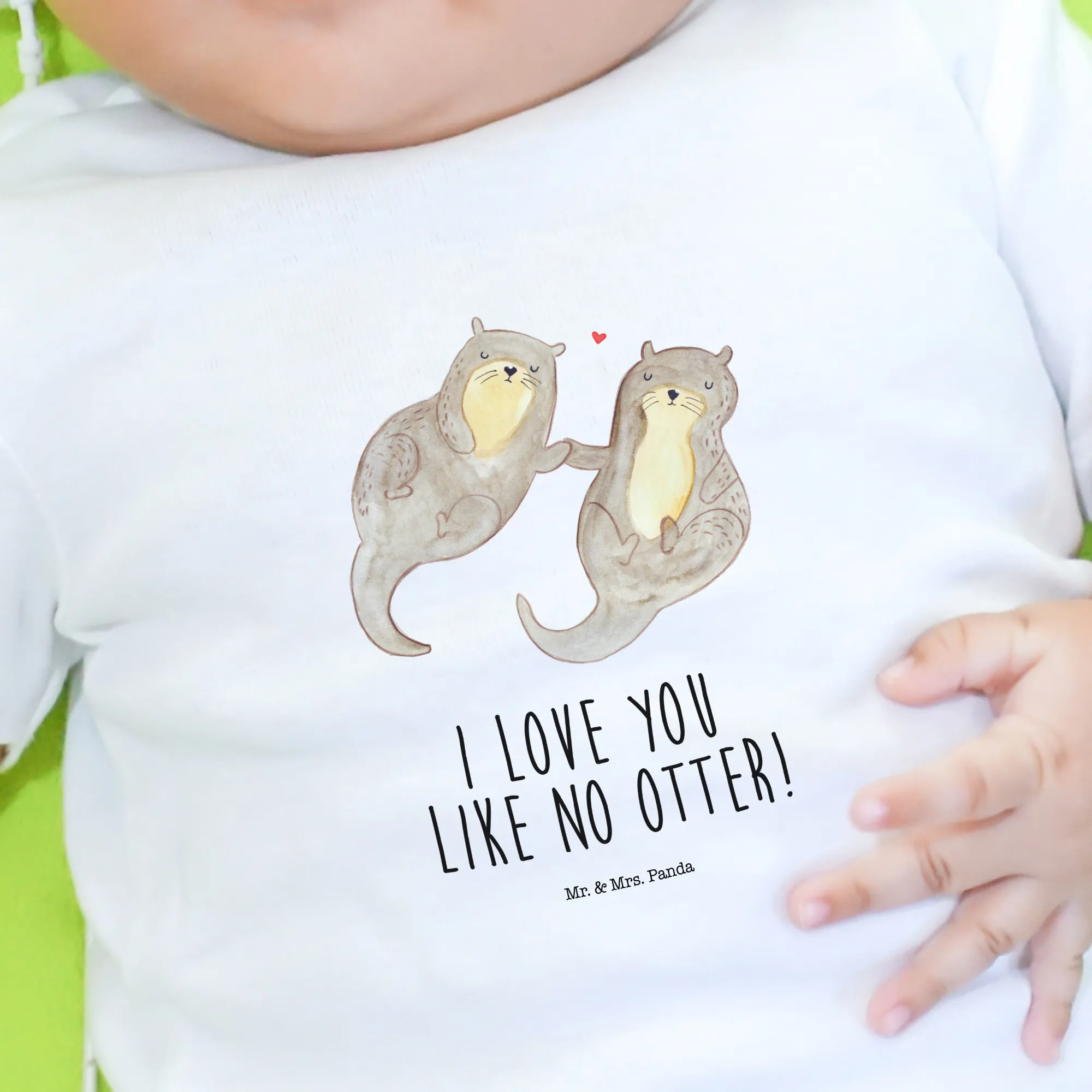 Organic Baby Shirt Otter Hände halten