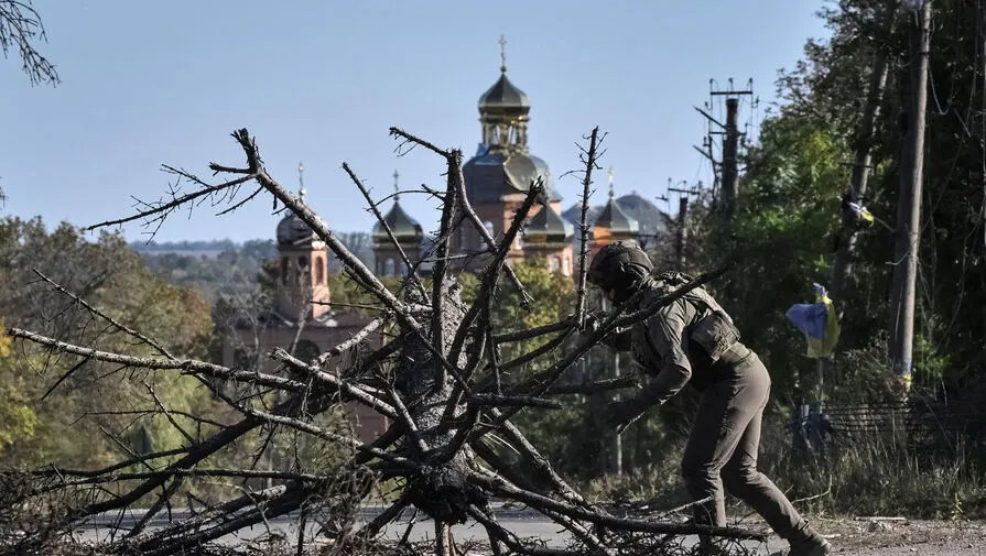 Полковник Ходаренок: ВСУ готовит города к круговой обороне из-за страха обрушения фронта