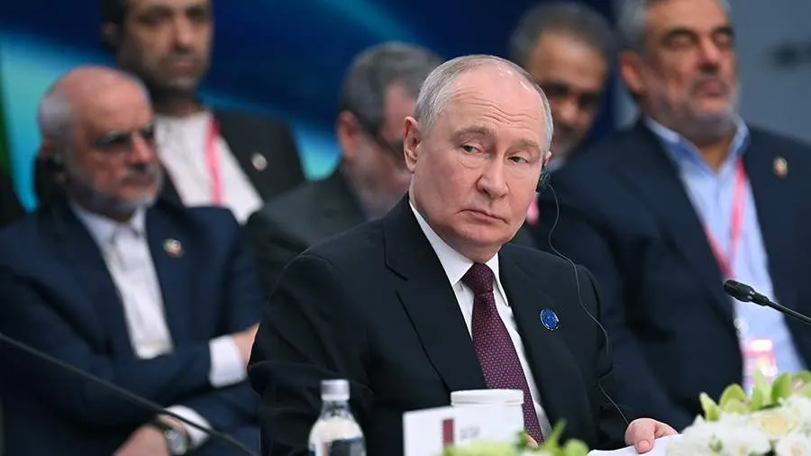 Президент РФ предложил рассмотреть завершение всех конфликтов и снятие санкций
