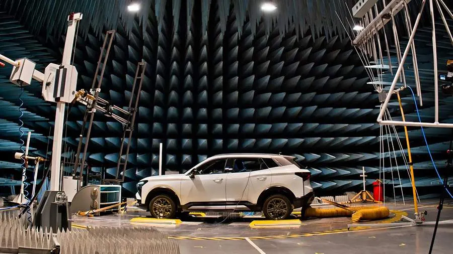 АвтоВАЗ проверил Lada Azimut на устойчивость к электромагнитным помехам