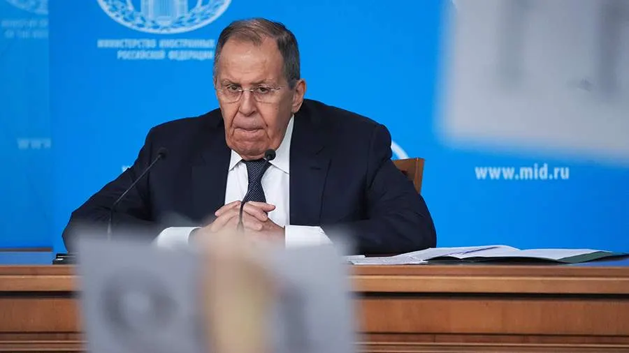 Захарова осадила Сикорского после его слов об участии Лаврова во встрече G20