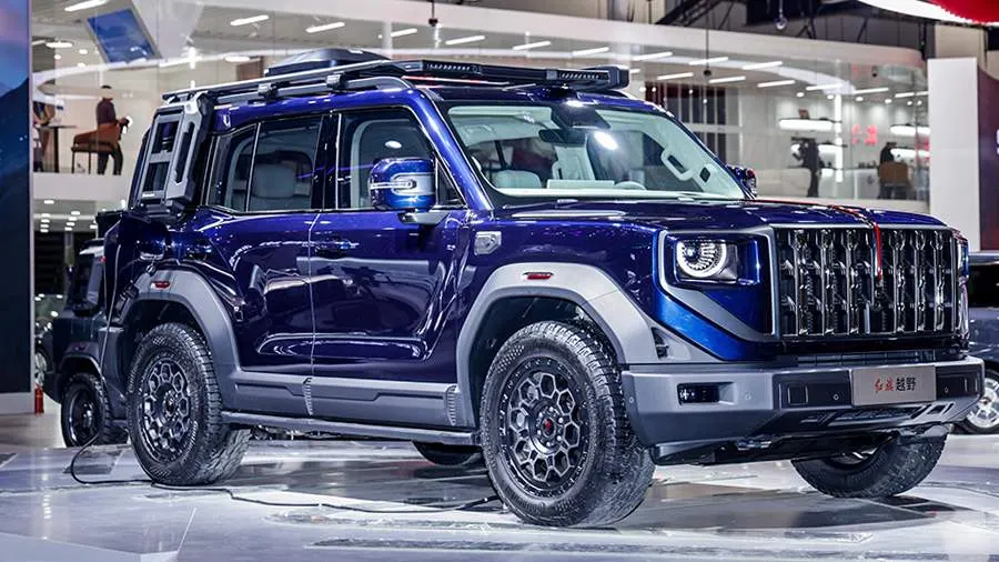 Первый внедорожник Hongqi вышел на рынок Китая