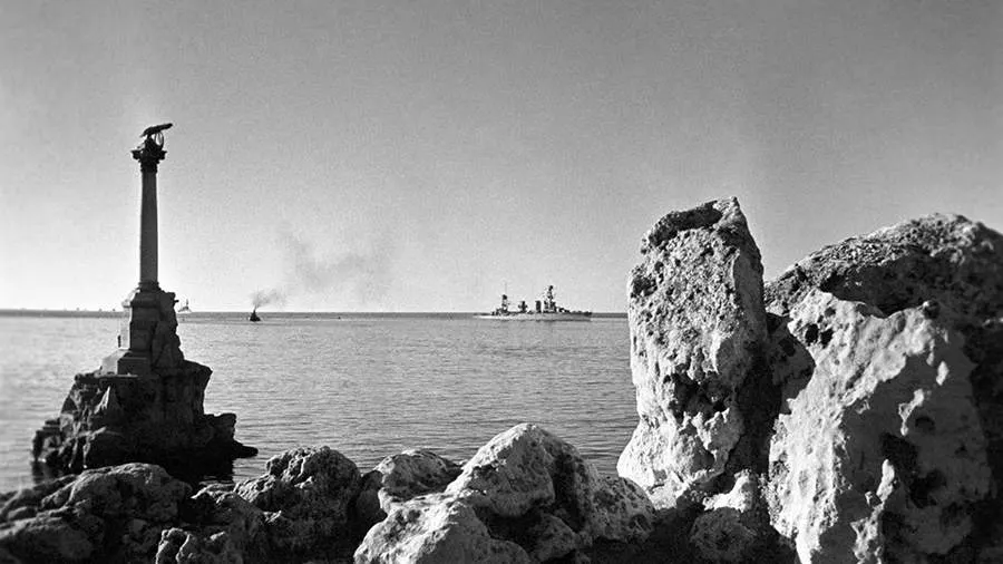 Историк объяснил роль Черноморского флота в обороне Севастополя в 1941–1942 годах