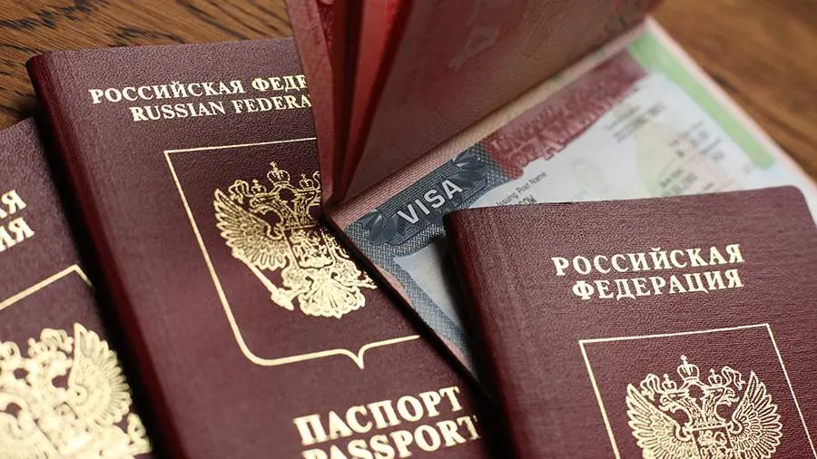Россия и Индия прекратили работу над безвизом для туристических групп