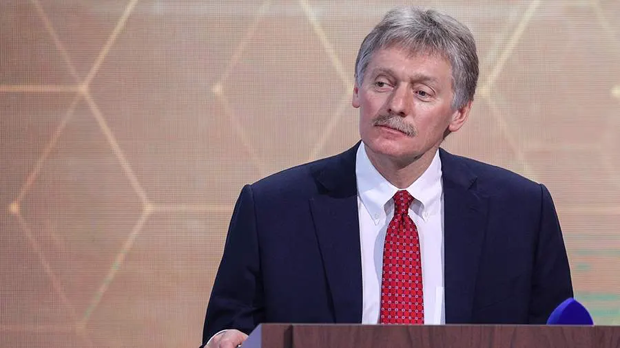 Песков назвал истерически агрессивной риторику стран Прибалтики