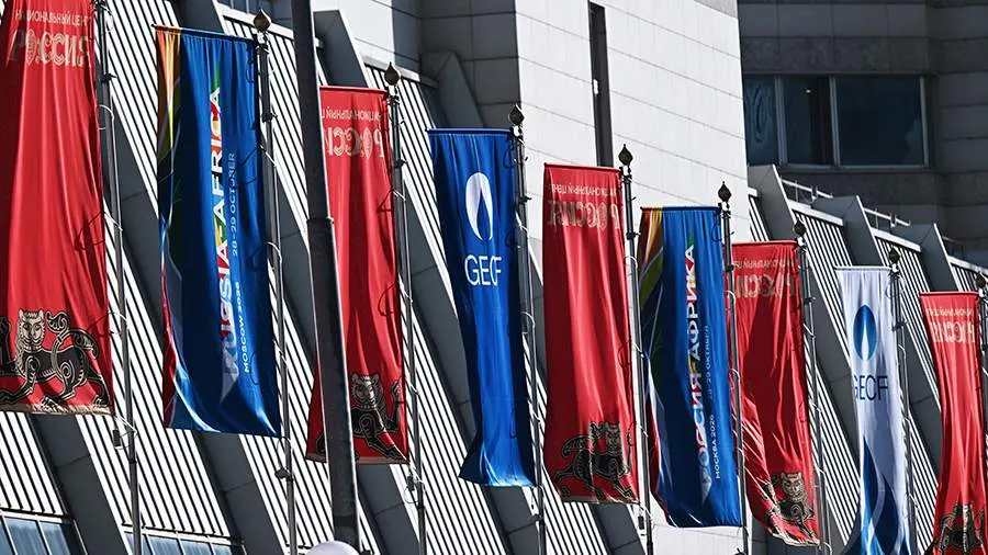 НМГ провела круглый стол о совместном кинопроизводстве России и Африки