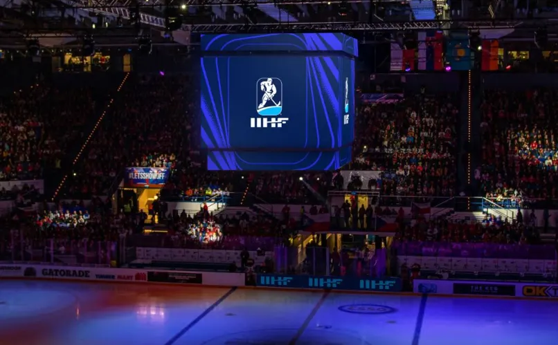 IIHF не согласна с допуском сборной России, но исполнит решение суда