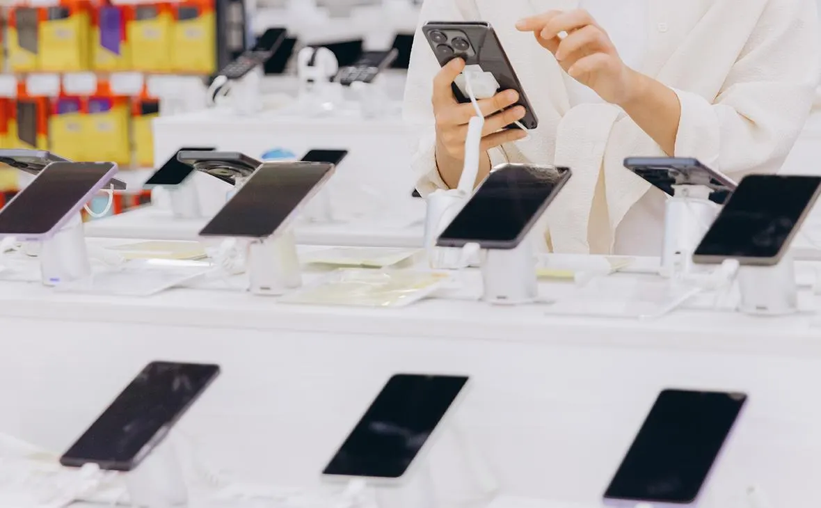 Глава IT-комитета Госдумы объяснил пользу введения «белой» базы IMEI