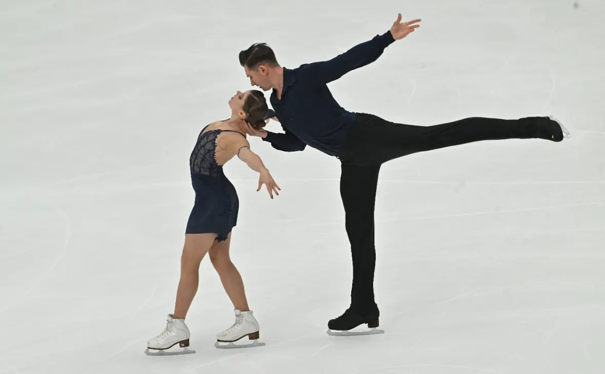 Сразу три российские пары фигуристов выступят на Гран-при ISU в Хельсинки