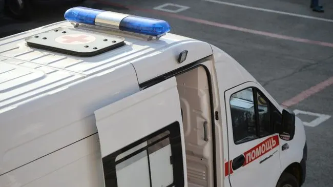 В Архангельской области перевернулся автомобиль скорой помощи