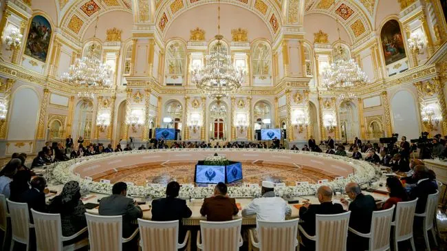 Путин вспомнил, как Мубарак рассказал ему о библейских сюжетах в Кремле
