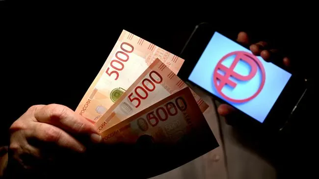 Эксперт назвал привычки, которые помогут не тратить сразу всю зарплату