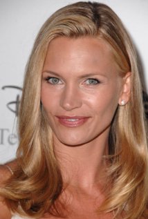 Наташа Хенстридж (Natasha Henstridge). Биография. Фотографии