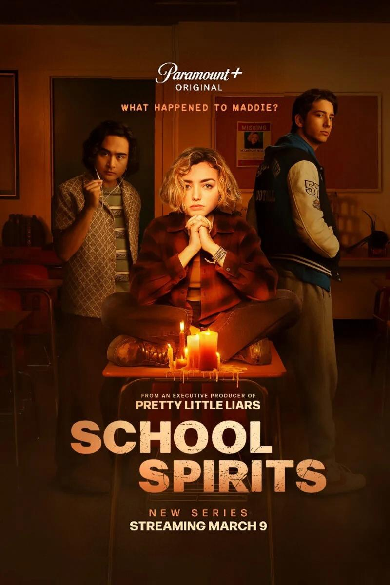 Сериал Школьные призраки/School Spirits онлайн