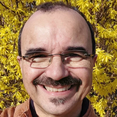 Nicholas Collins