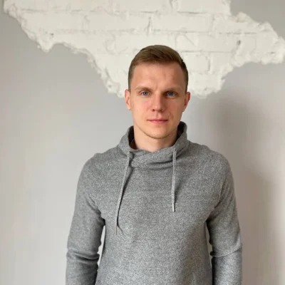 Артем Синьоокий